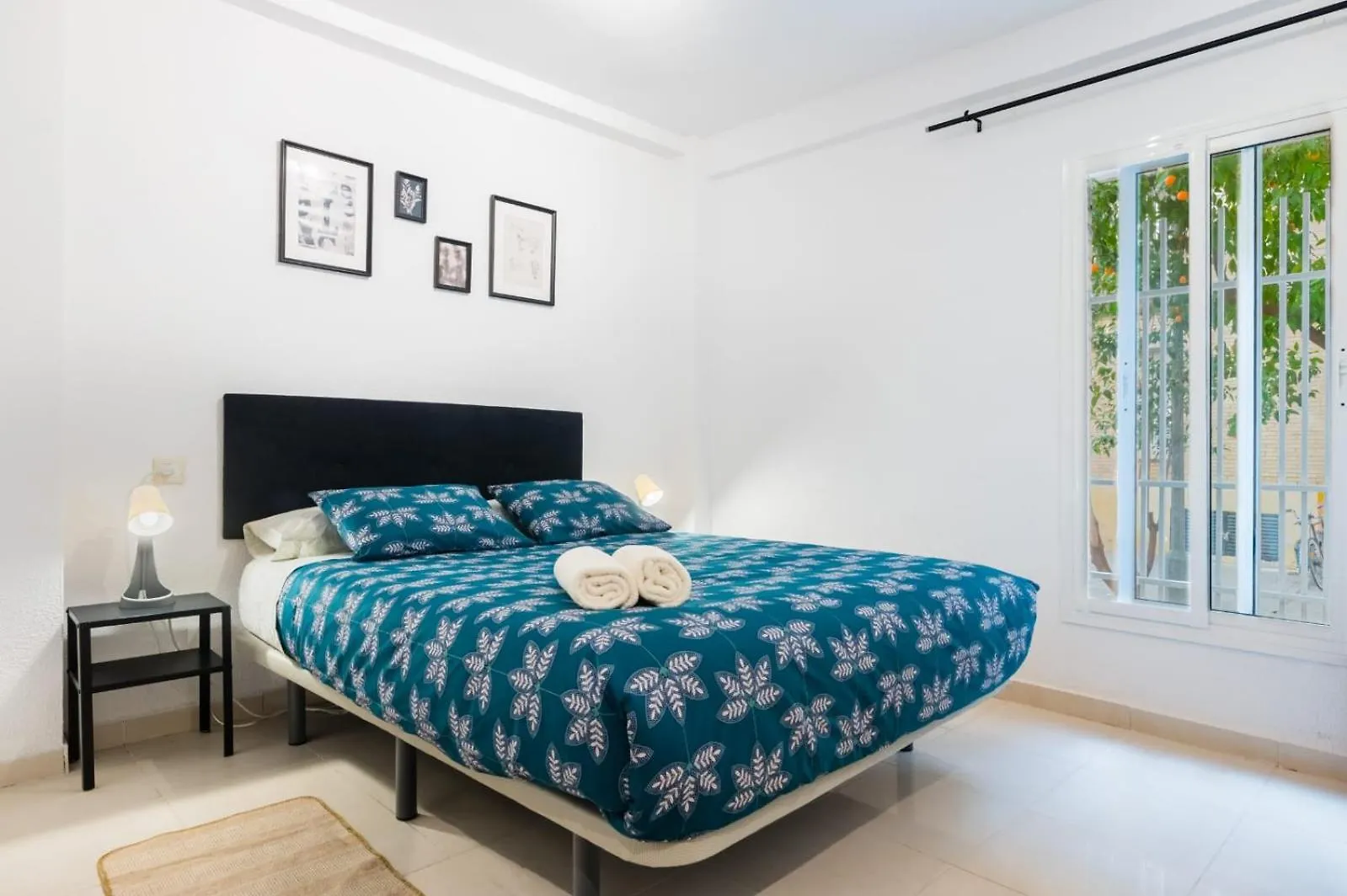 San Pages 3Br Apartment Siviglia 0*,